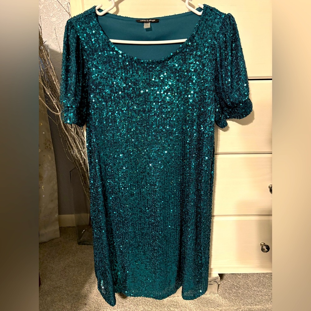 Sequin green dress